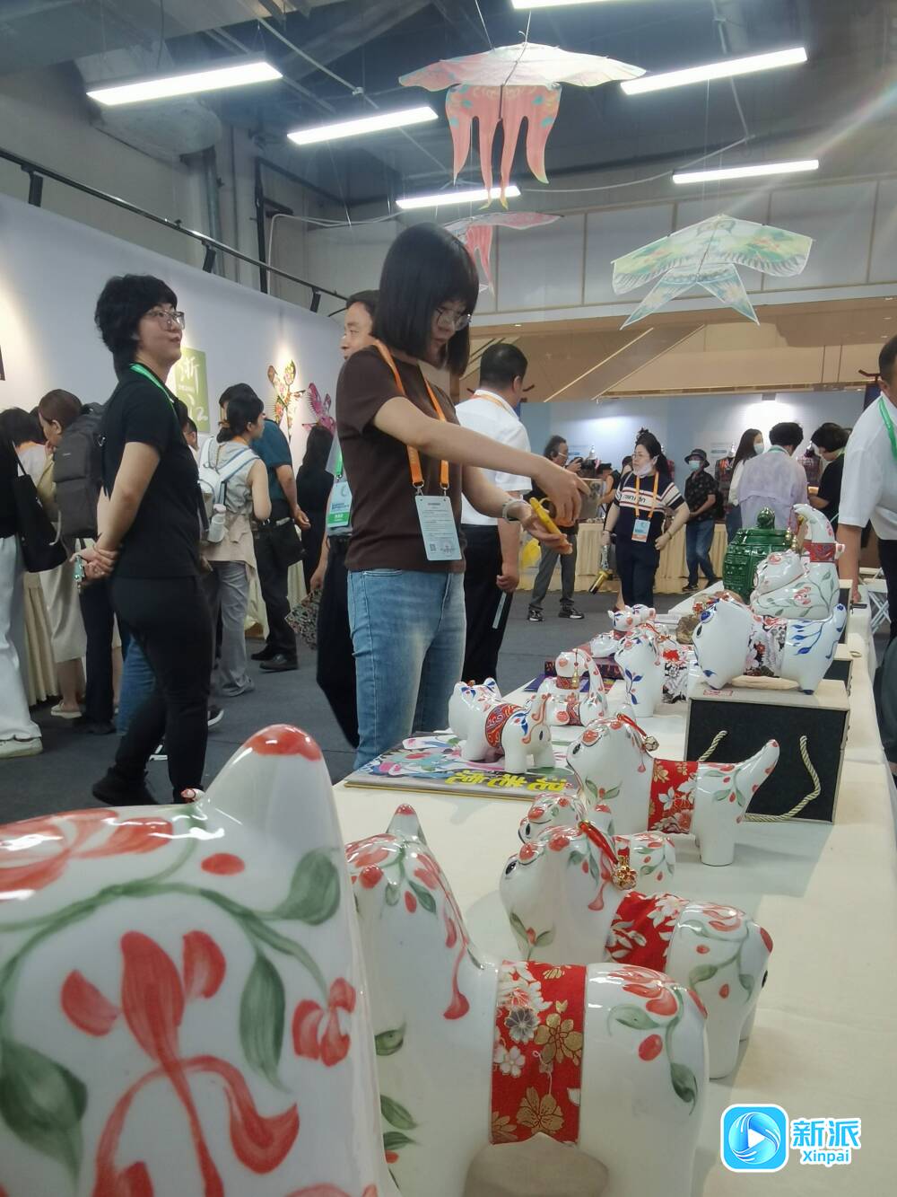叫虎”亮相第九届中国成都国际非遗节不朽情缘mg网址上大分！潍坊“瓷